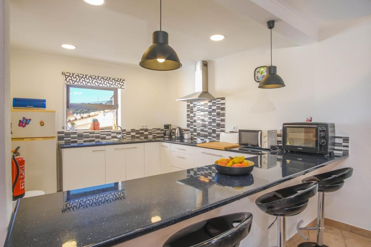 Casa Dos Avozinhos, Praia Da Luz Bagian luar foto
