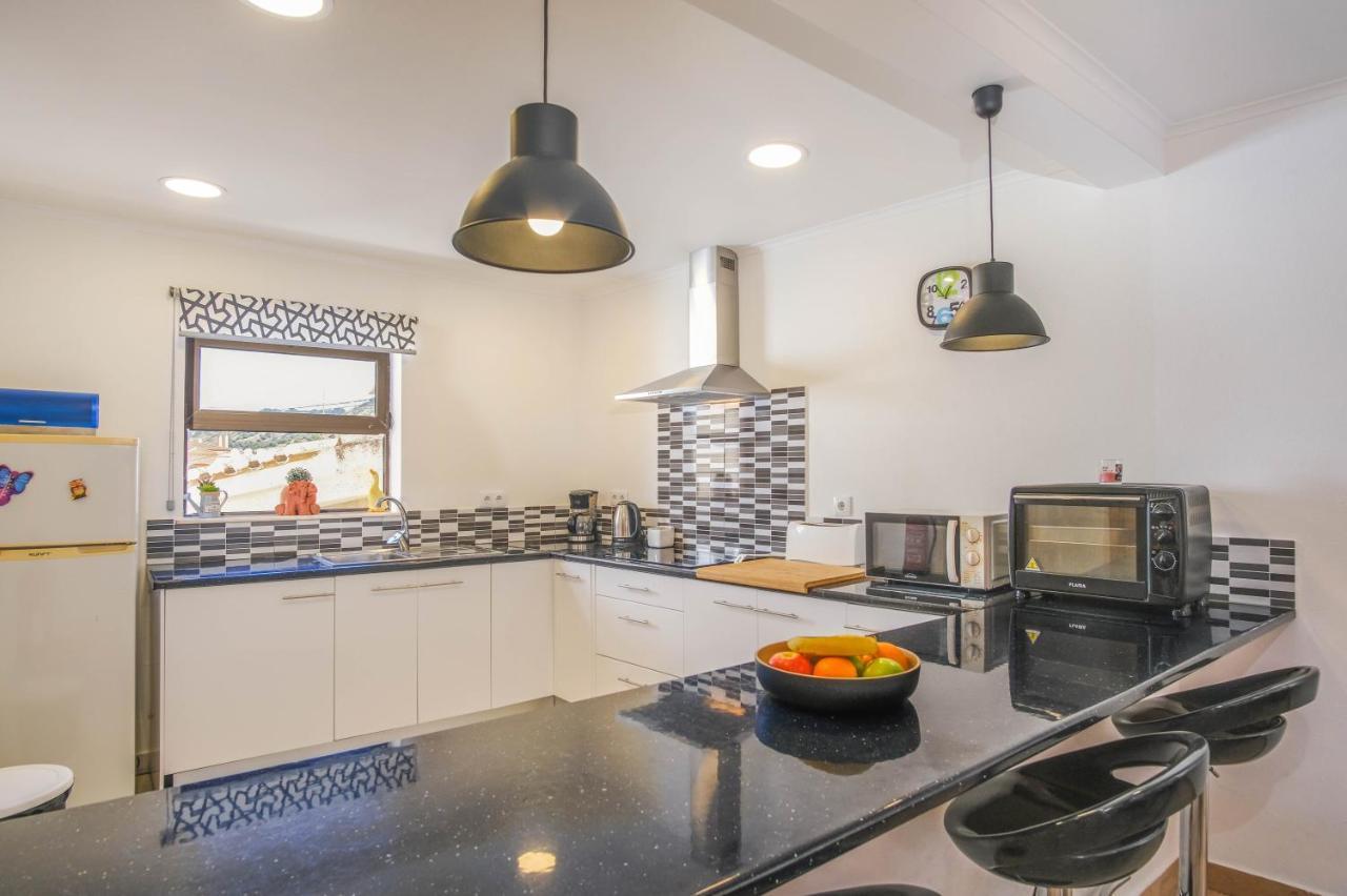 Casa Dos Avozinhos, Praia Da Luz Bagian luar foto